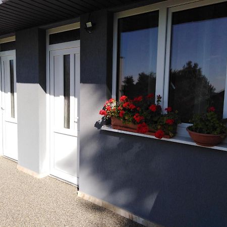 Apartmany Fantagiro Kaluža 외부 사진
