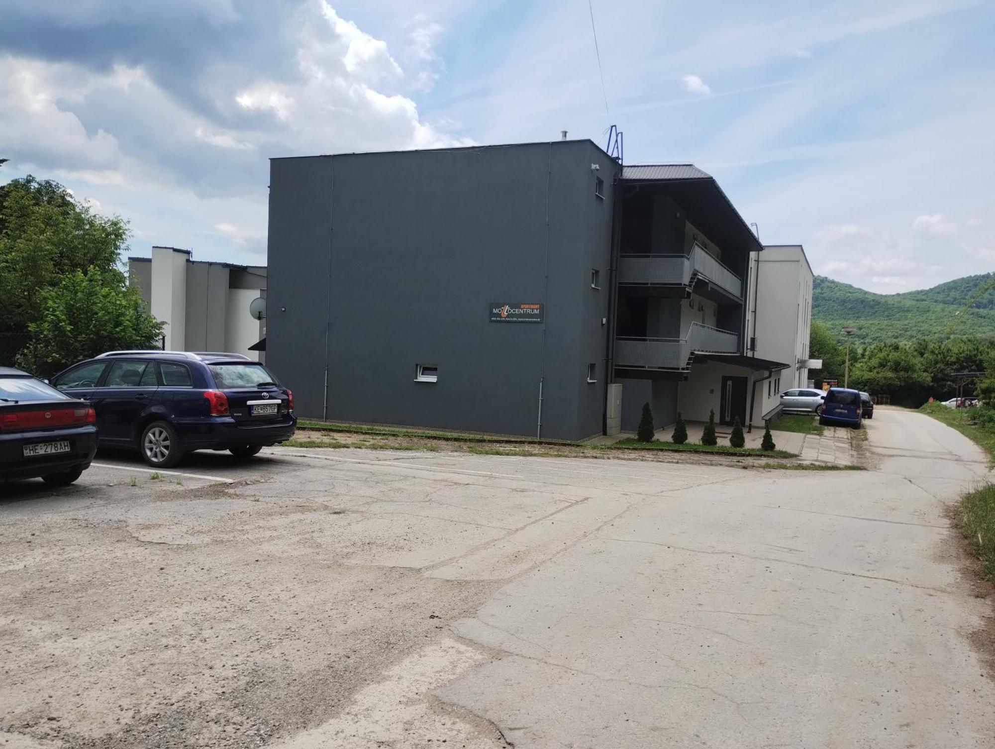 Apartmany Fantagiro Kaluža 외부 사진